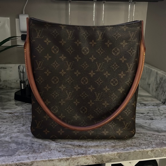 Louis Vuitton Looping GM EUC - Picture 1 of 11